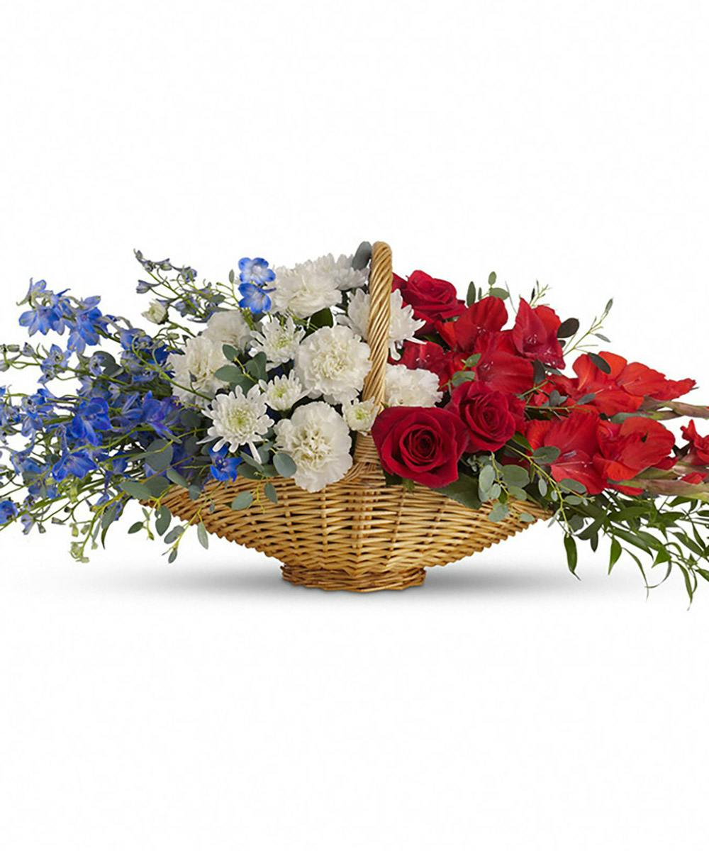 Patriot S Promise St Clair Shores Mi Patriotic Sympathy Flowers Mancuso S